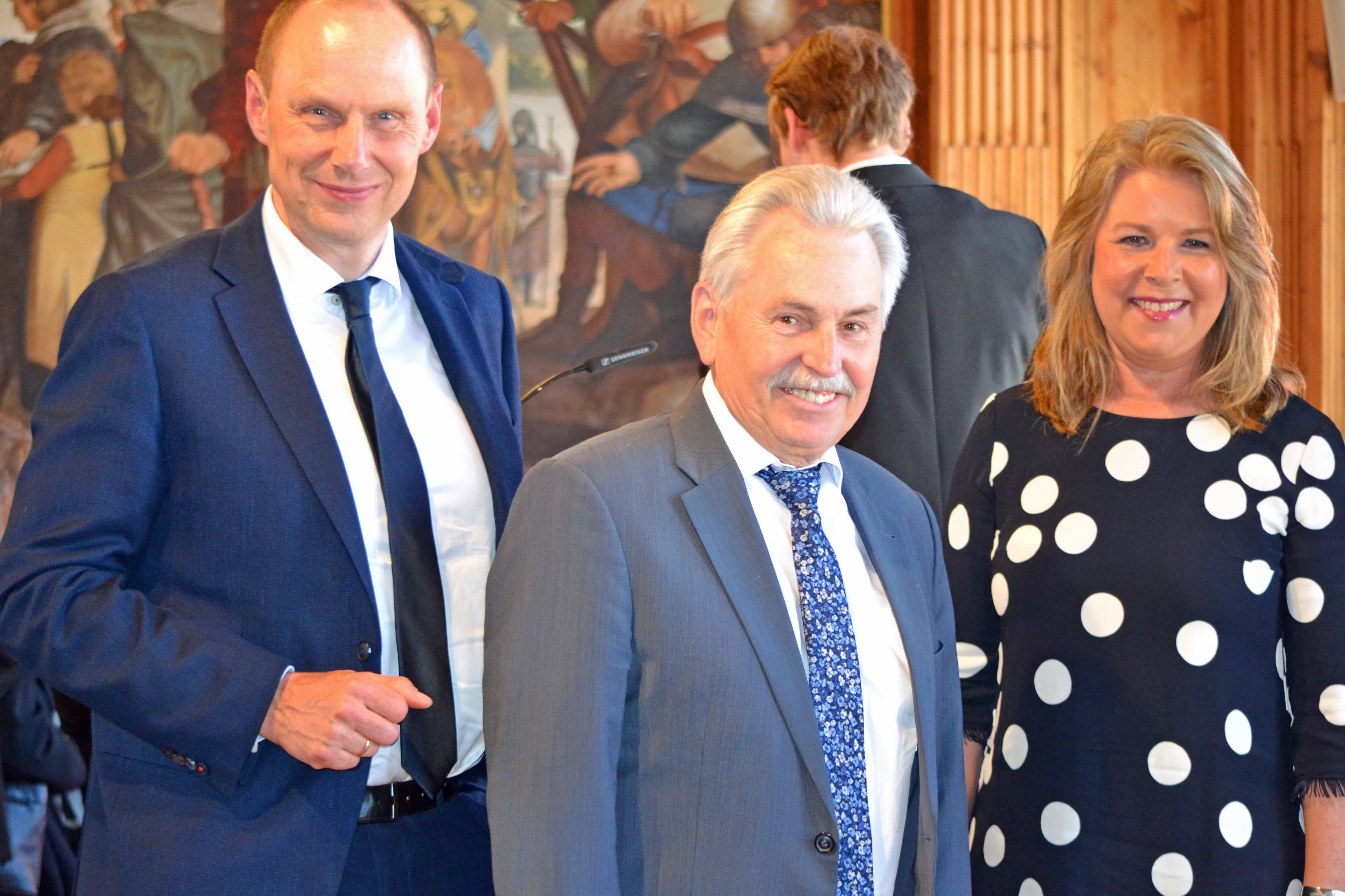 Herr Kleffel, Herr Först, Frau Hundesrügge Eine Porträtaufnahme zeigt Herrn Kleffel, Herrn Först und Frau Hundesrügge